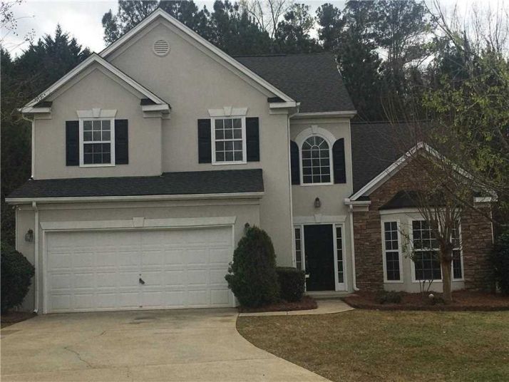 185 Lazy Willow Ln, Lawrenceville, GA 30044