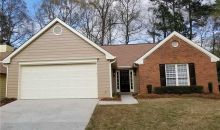 685 Hunters Creek Ln Lawrenceville, GA 30043