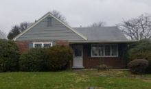 675 Rennard St Philadelphia, PA 19116