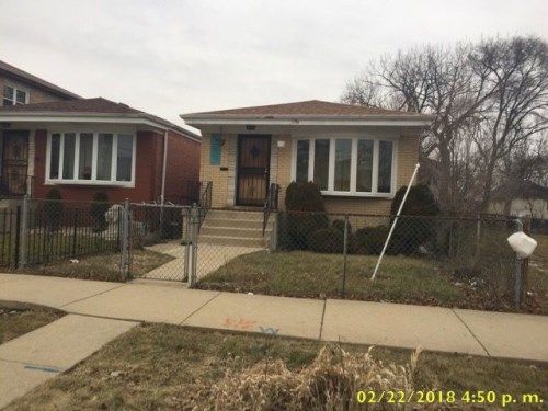 1750 W Edmaire St, Chicago, IL 60643