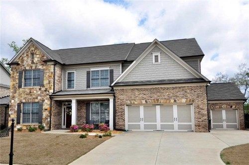 3389 Lily Magnolia Ct, Buford, GA 30519