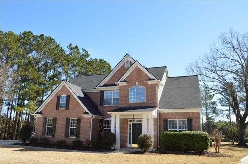 6050 Gentlewind Ct, Powder Springs, GA 30127