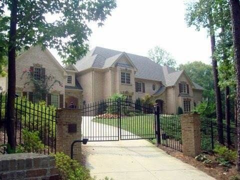 5505 Long Island Drive N.W., Atlanta, GA 30327