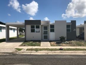 102 Provincia Del R, Coamo, PR 00769