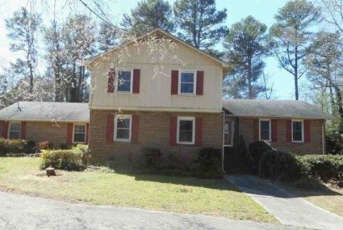 1910 Paces Landing Cir NW, Conyers, GA 30012