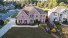 409 Edmond Ct Suwanee, GA 30024