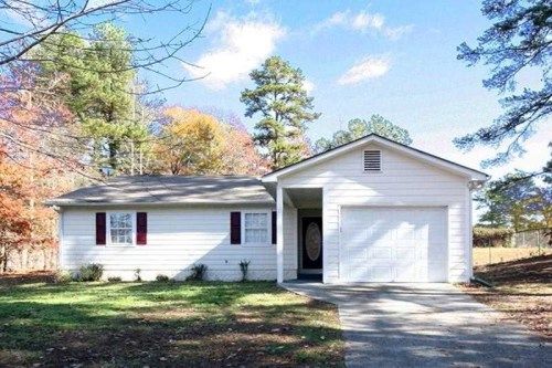 1438 Ridgewood Place, Lawrenceville, GA 30043