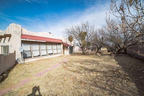 6881 S Jaxel Rd, Hereford, AZ 85615