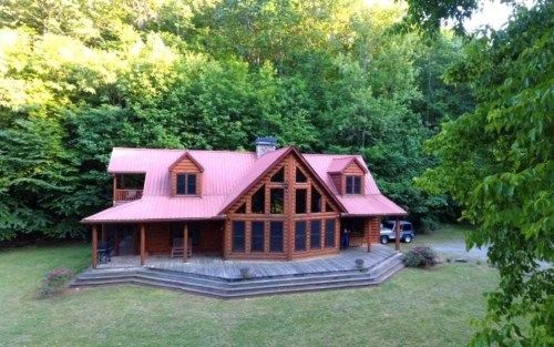 4976 Turniptown Rd, Ellijay, GA 30536