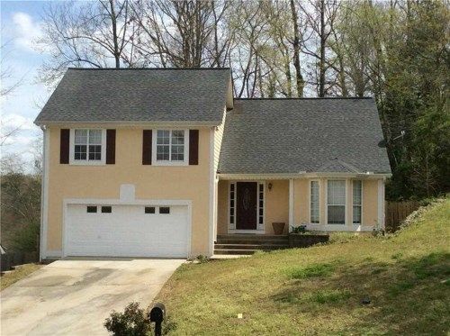 1271 Sweet Woods Dr, Lawrenceville, GA 30044