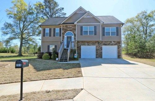 223 Depot Ln, Dallas, GA 30157