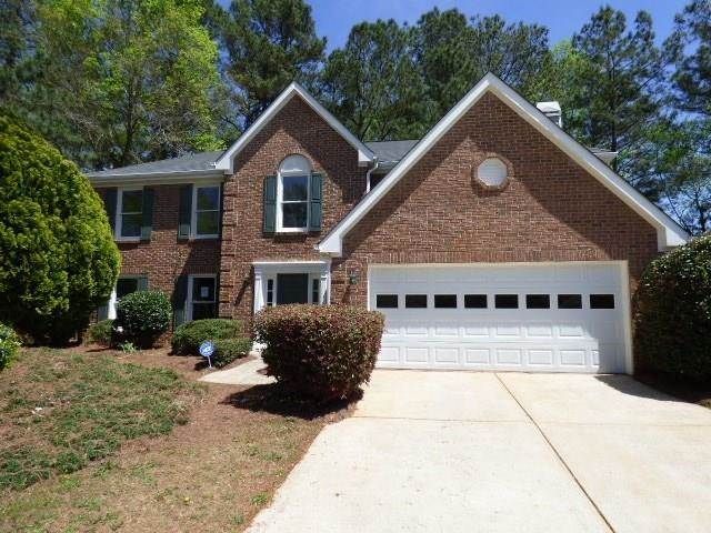 6979 Watkins Glen Rd, Stone Mountain, GA 30087