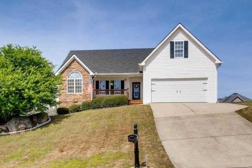 916 Kendall Park Dr, Winder, GA 30680