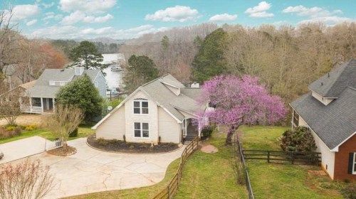 166 Indian Cove Dr, Dawsonville, GA 30534