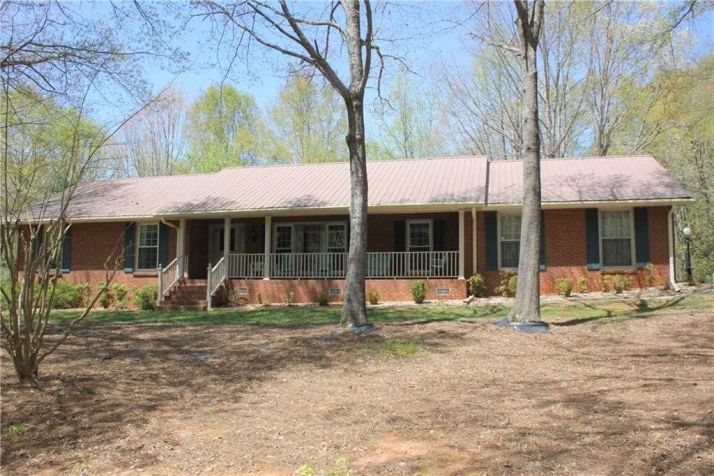 1960 Wall Rd, Monroe, GA 30656