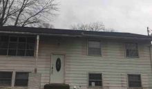 2 Tanners Ln Rensselaer, NY 12144