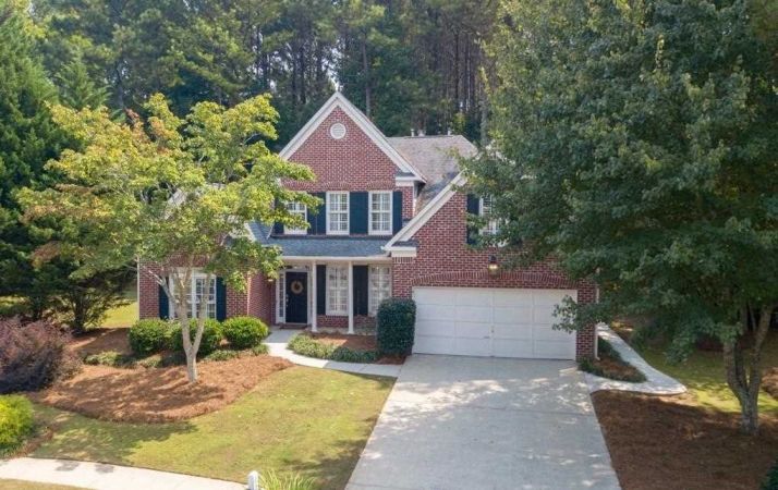 120 Fieldgate Ct, Roswell, GA 30075