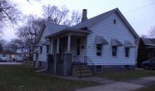 1304 N Lee St Bloomington, IL 61701