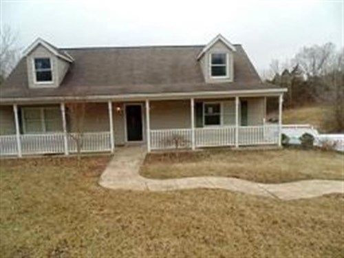 10562 S LICKING PIKE, Alexandria, KY 41001