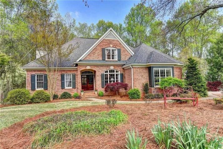 4415 Waterford Dr, Suwanee, GA 30024