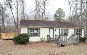 11430 Ponderosa Ln, Ruther Glen, VA 22546