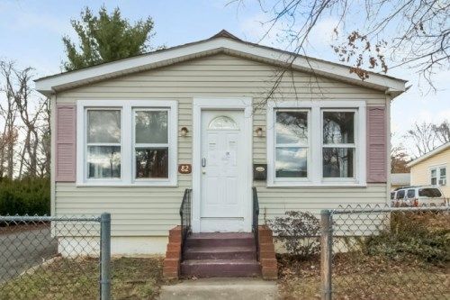 82 Hauser Ave, Trenton, NJ 08620