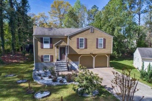 630 Fieldwood Ln, Alpharetta, GA 30022