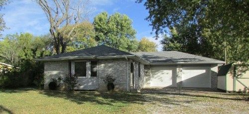 169 Shady Grove Rd, Sparta, MO 65753