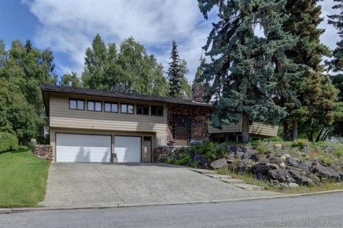 2053 Arlington Drive, Anchorage, AK 99517