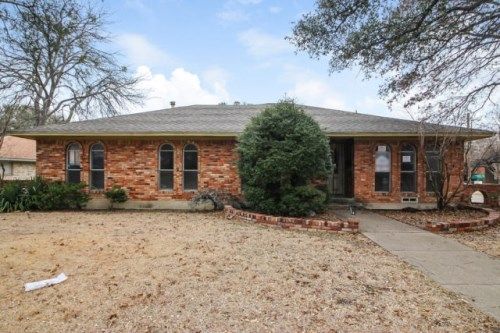 11345 McCree Rd, Dallas, TX 75238