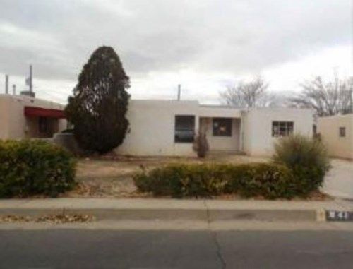 941 Palomas Dr SE, Albuquerque, NM 87108