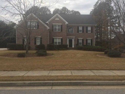 205 Julia Ct, Fayetteville, GA 30214