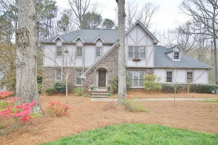 295 Sageglen Rd, Lawrenceville, GA 30044