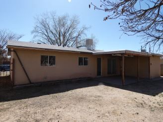 10605 Walker Dr NE, Albuquerque, NM 87112