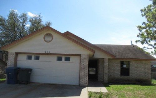 211 Halter Dr, Copperas Cove, TX 76522