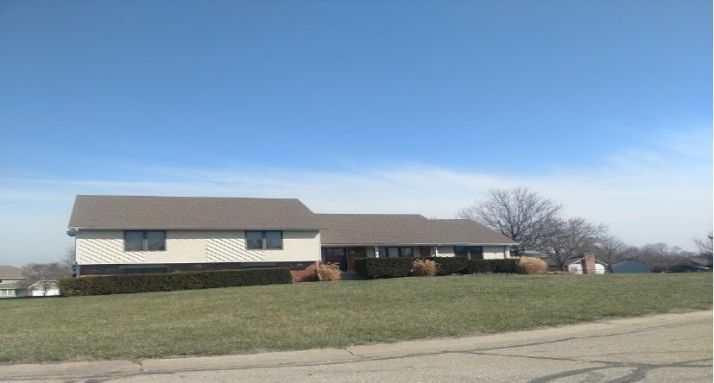 3702 Sw Kings Forest Rd, Topeka, KS 66610