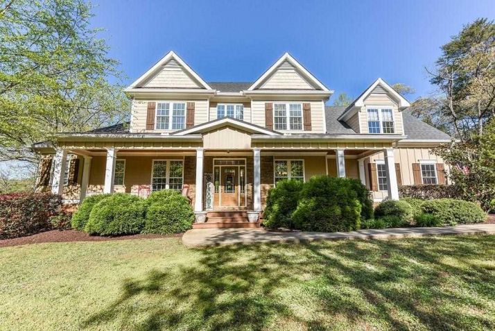 245 Pine Crest Circle, Canton, GA 30114