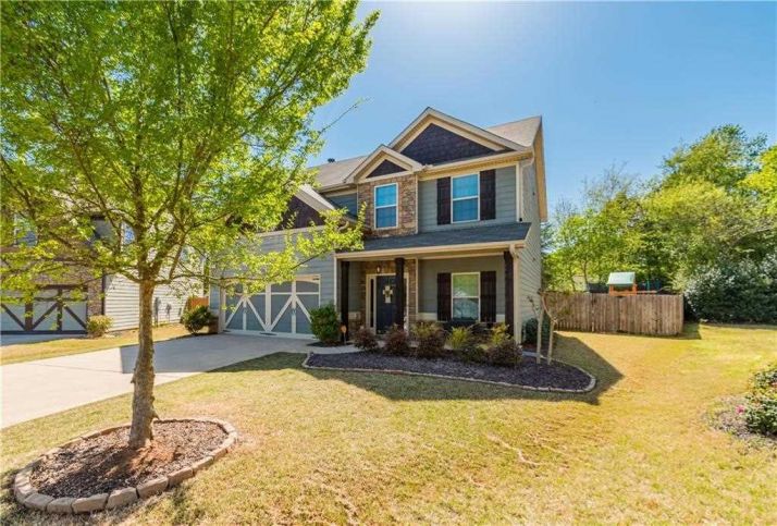 22 Chickapee Ct, Newnan, GA 30263