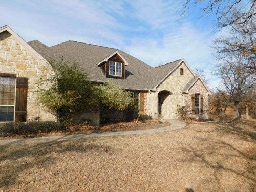 230 Sugartree Cir, Lipan, TX 76462