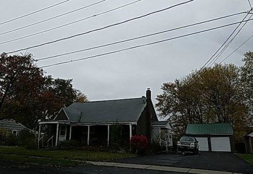 84 Hawley St, Lancaster, NY 14086