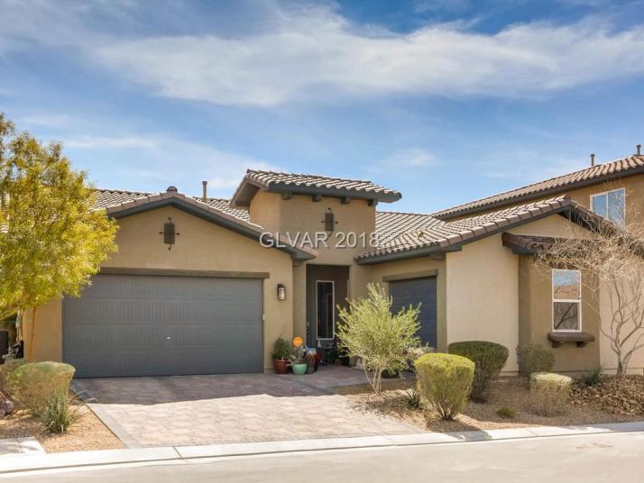 6799 Azure Clouds Way, Las Vegas, NV 89142