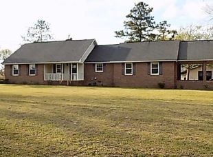 3861 Sandy Point Rd, Lizella, GA 31052