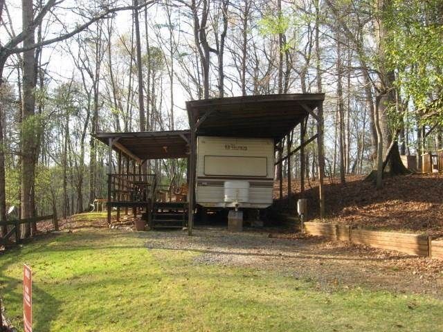 339 6Th St, Ellijay, GA 30540