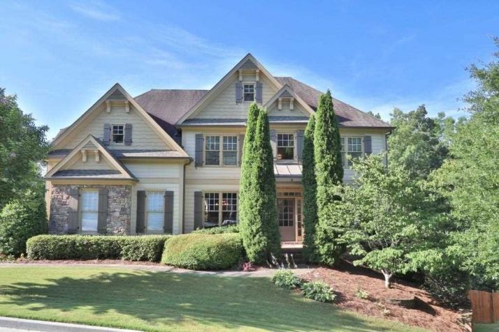 527 Wooded Mountain Trl, Canton, GA 30114