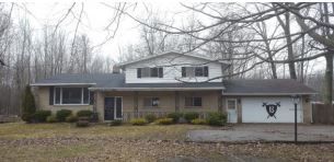 2813 Center Rd, Ashtabula, OH 44004