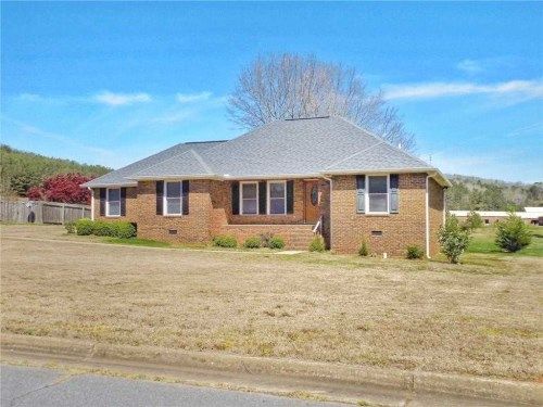 10 Leawood Ct SE, Lindale, GA 30147