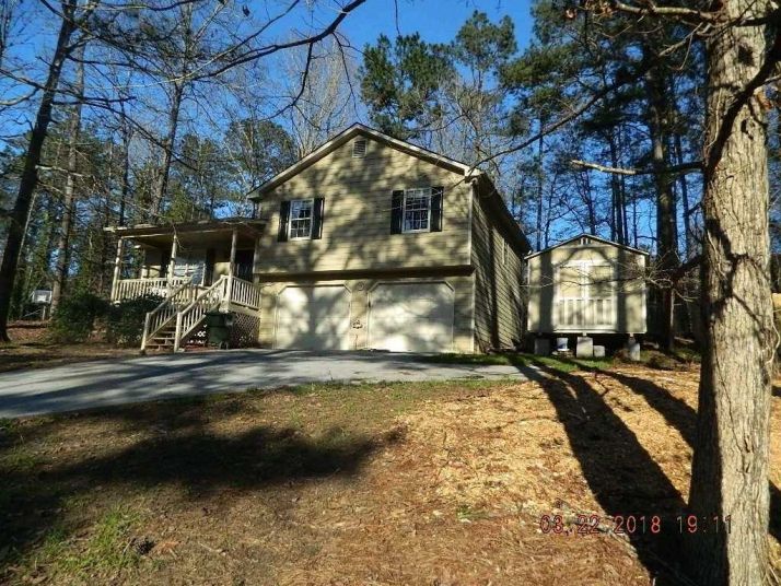 555 Browning Circle, Acworth, GA 30101