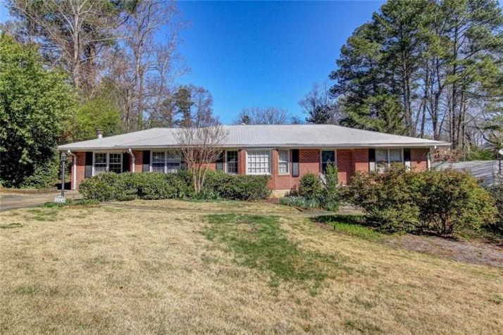 1424 Knollwood Terrace, Decatur, GA 30033