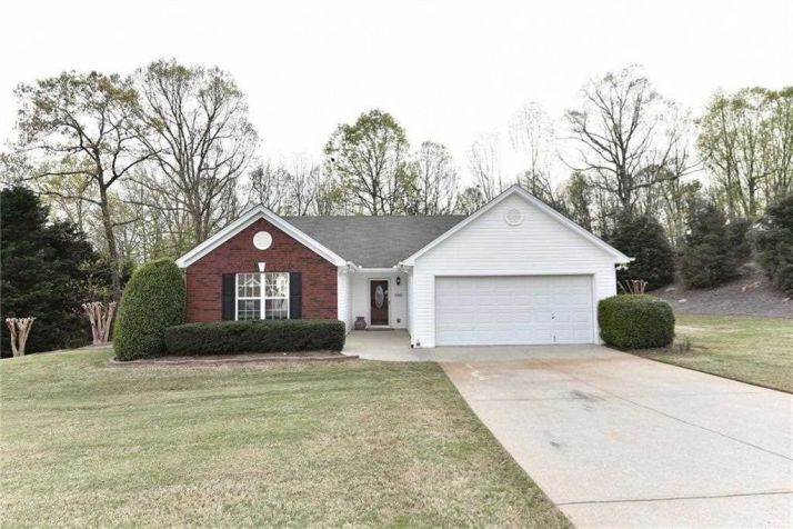 5400 Amber Cove Way Way, Flowery Branch, GA 30542