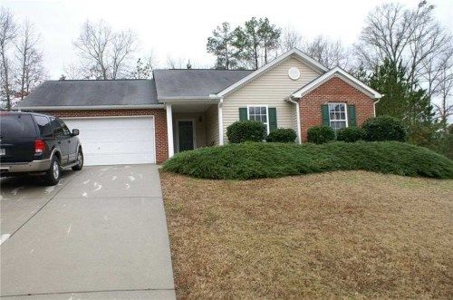 105 Johnny Ln, Dallas, GA 30132